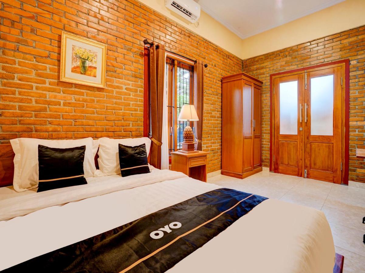 Super Oyo Collection O 90265 Cempoko Mulyo Homestay Syariah Tugu Екстериор снимка