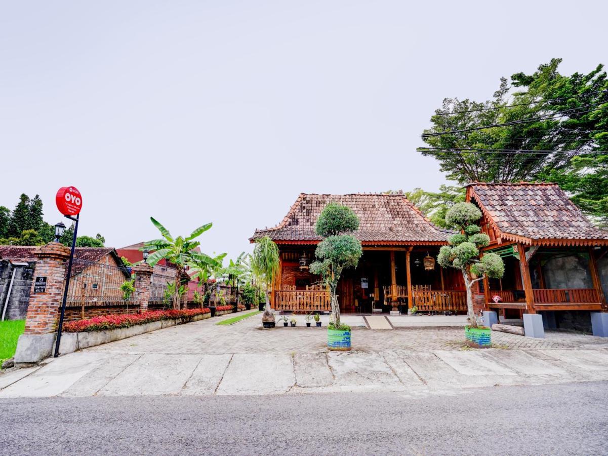 Super Oyo Collection O 90265 Cempoko Mulyo Homestay Syariah Tugu Екстериор снимка